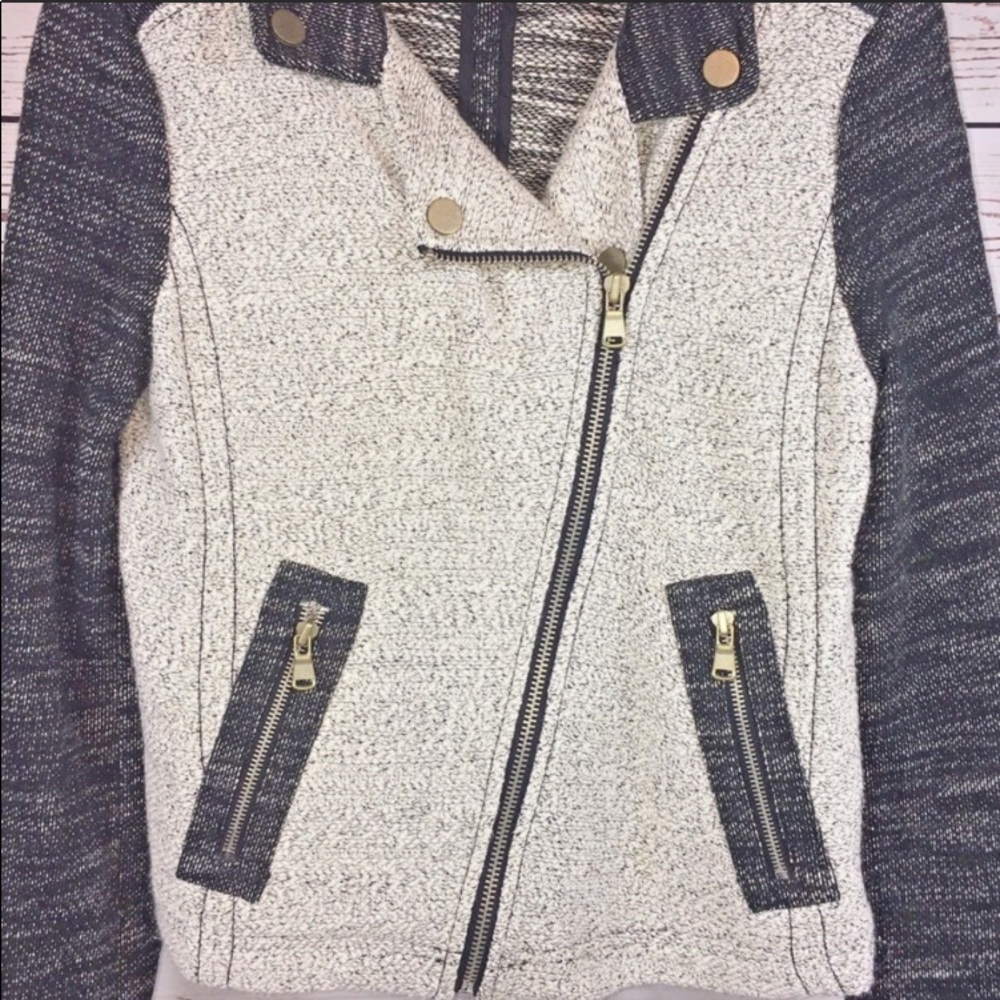 Host Pick 💕 Lou and Grey moto jacket size small - Picture 3 of 9